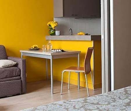 35 M2 En Avec Services Et Menage Hotel 2*